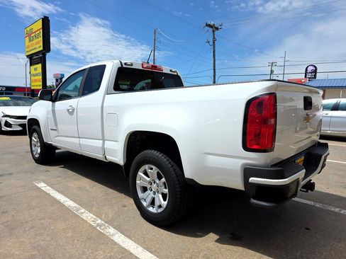 Used 2020 Chevrolet Colorado LT w/ Safety Package image 7