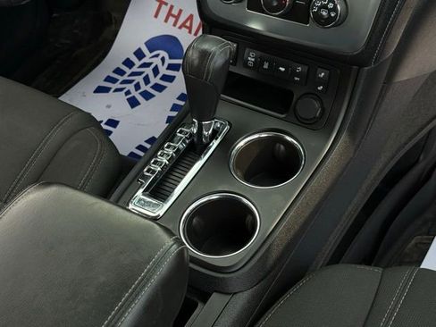 Used 2013 GMC Acadia SLE image 31