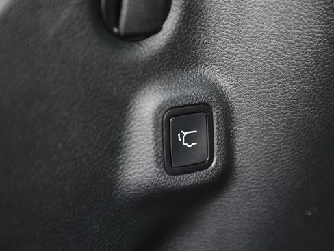 Used 2021 Jeep Compass 80th Special Edition w/ Sun and Sound Group image 10