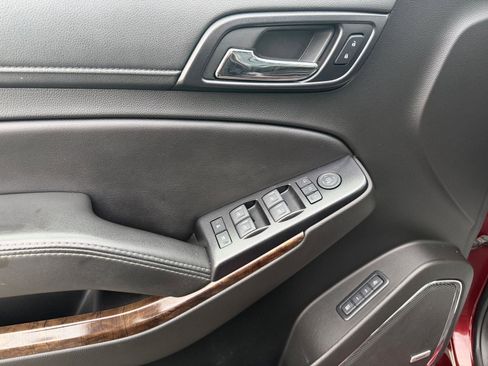 Used 2018 Chevrolet Tahoe LT w/ LT Signature Package image 27