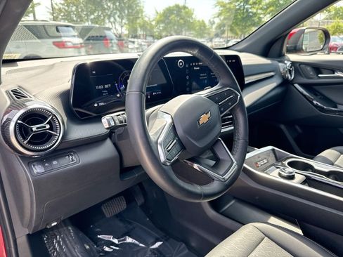 Used 2026 Chevrolet Equinox LT w/ Convenience Package II FWD image 20
