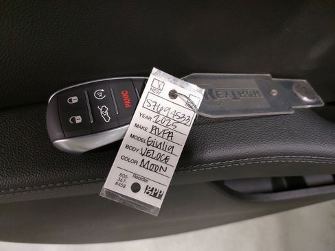 New 2025 Alfa Romeo Giulia w/ Veloce Package Rwd image 36