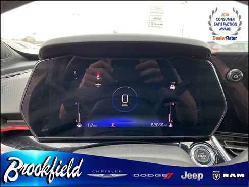Used 2024 Chevrolet Trax RS w/ Sunroof Package FWD image 26