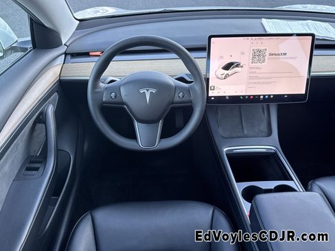 Used 2022 Tesla Model 3 Long Range image 29