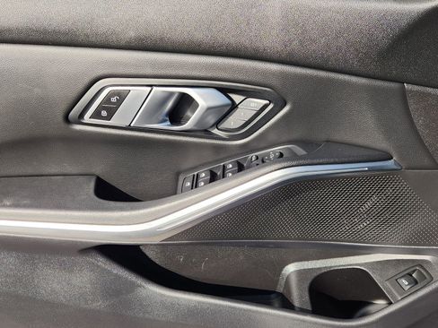 Used 2022 BMW 330i xDrive Sedan image 27