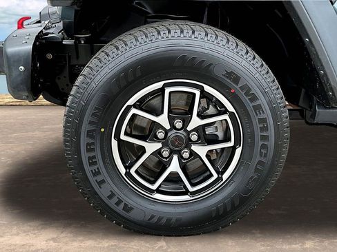 Used 2024 Jeep Wrangler Rubicon w/ Capability Package AWD/4WD image 33