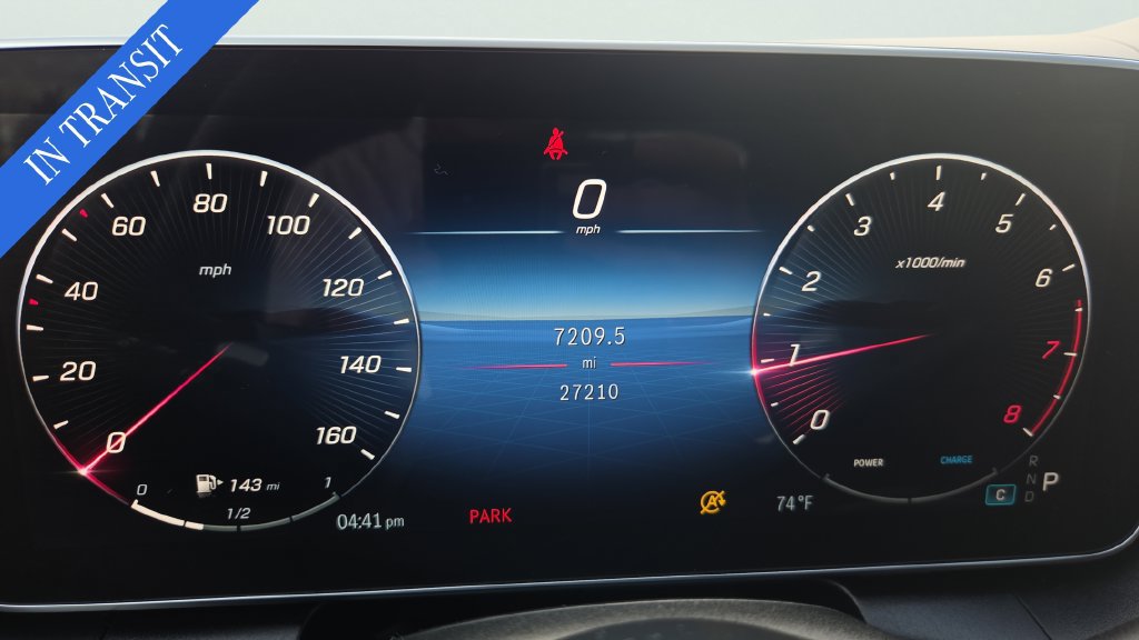 Used 2023 Mercedes-Benz GLC 300 4MATIC image 12