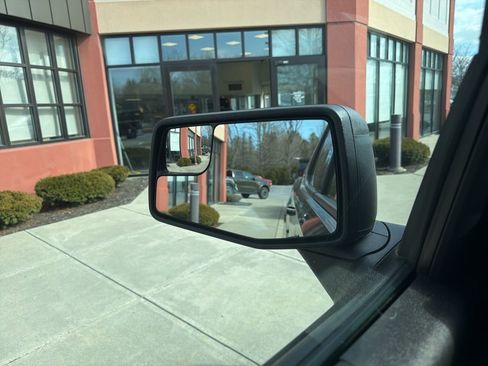 Used 2023 GMC Sierra 1500 Elevation image 37