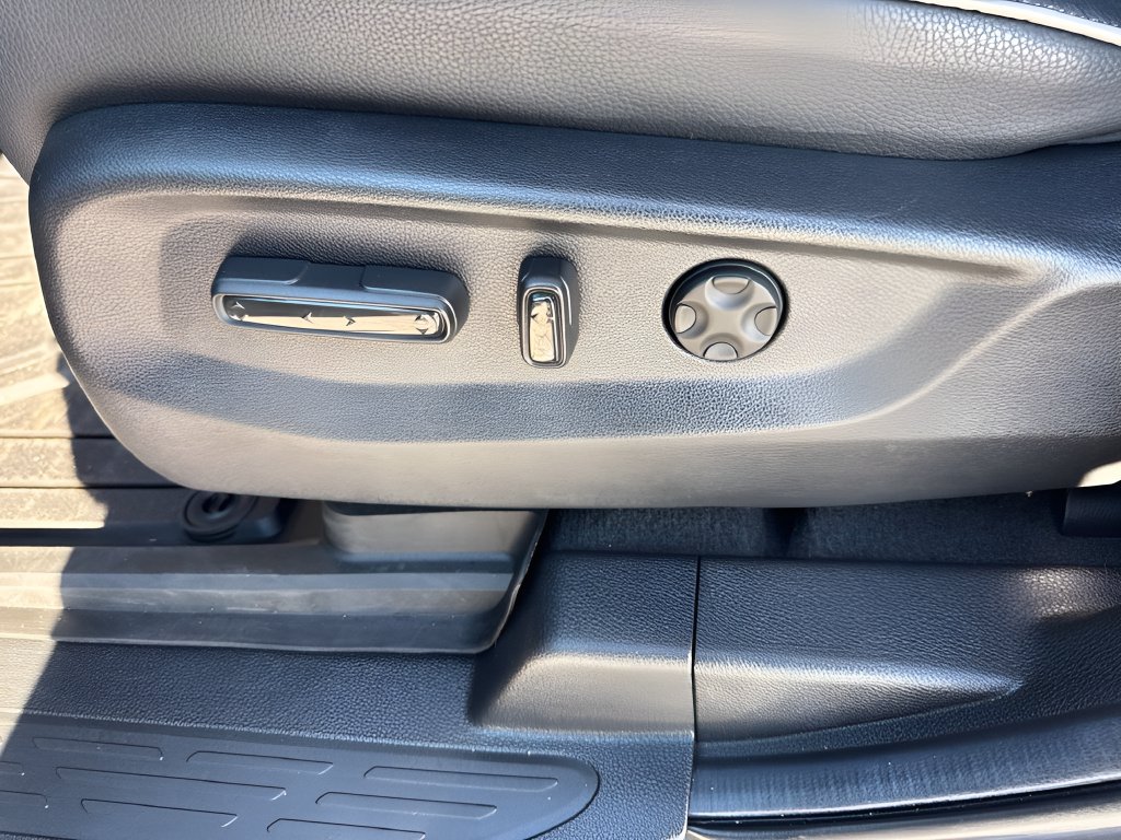 Used 2026 Honda Odyssey Touring image 9