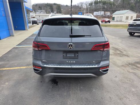 Used 2022 Volkswagen Taos SEL image 7