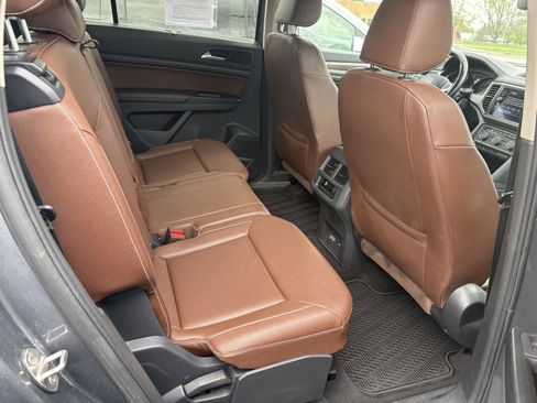 Used 2021 Volkswagen Atlas SE AWD/4WD image 19