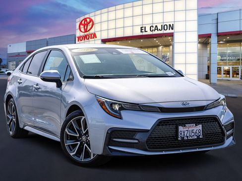 Certified 2022 Toyota Corolla SE image 1