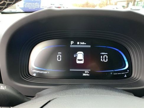 Certified 2025 Hyundai Venue Limited image 14