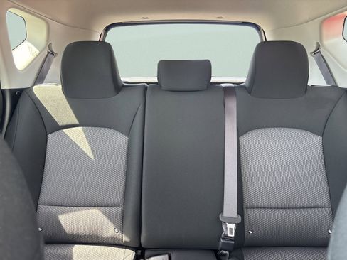Used 2025 Kia Soul LX w/ LX Technology Package FWD image 14