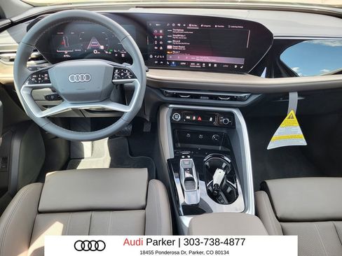 New 2025 Audi Q5 Premium Plus w/ Premium Plus AWD/4WD image 9