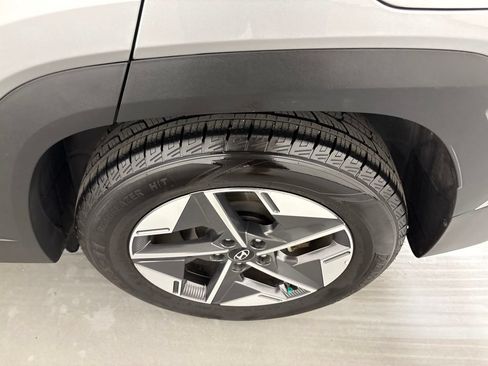 Used 2025 Hyundai Tucson SEL FWD image 10