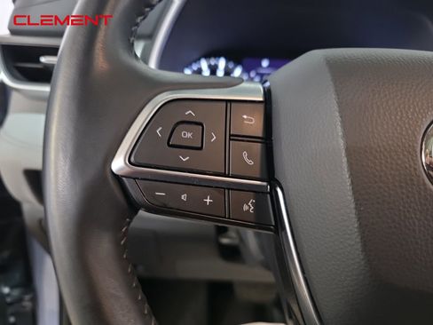 Used 2020 Toyota Highlander XLE w/ Protection Package #3 image 14