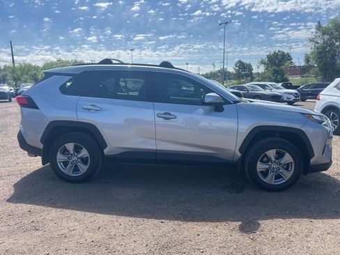 Used 2022 Toyota RAV4 XLE w/ Convenience Package AWD/4WD image 7