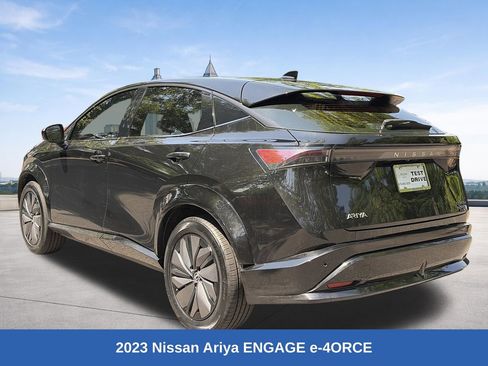 Used 2023 Nissan Ariya AWD image 3