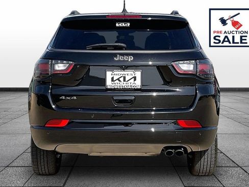 Used 2022 Jeep Compass High Altitude AWD/4WD image 4