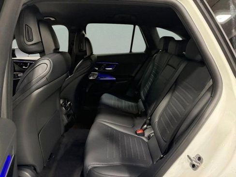 New 2026 Mercedes-Benz GLC 300 4MATIC image 12