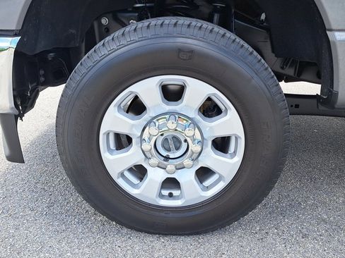 Certified 2023 Ford F250 XLT w/ 360-Degree Camera Package image 4