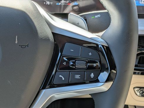 New 2026 BMW 330i Sedan w/ Convenience Package image 19