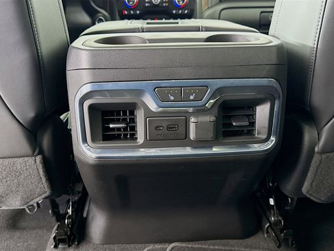 Used 2022 Chevrolet Silverado 2500 High Country w/ Z71 Off-Road Package image 27