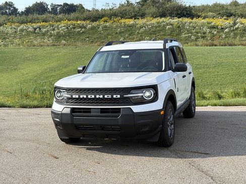 New 2026 Ford Bronco Sport Big Bend w/ Convenience Package AWD/4WD image 1