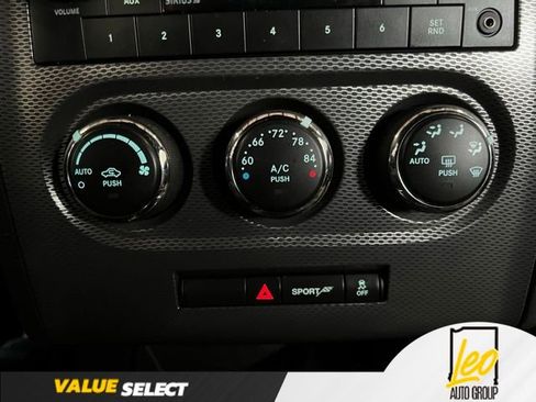 Used 2012 Dodge Challenger R/T RWD image 15