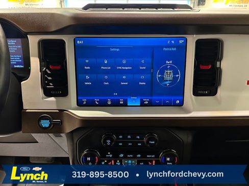 Used 2023 Ford Bronco Heritage Edition image 12