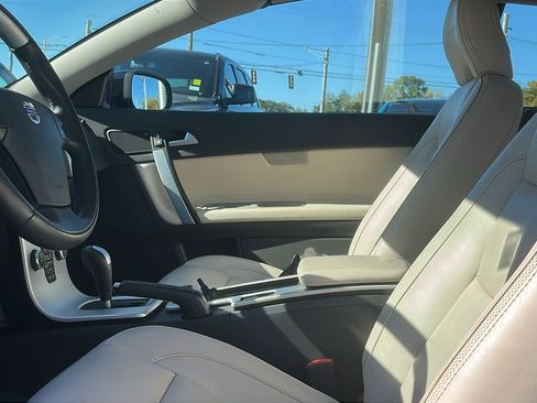 Used 2012 Volvo C70 T5 image 11