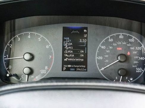 Used 2024 Toyota Corolla LE FWD image 27