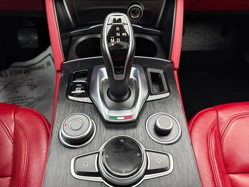 Used 2020 Alfa Romeo Stelvio AWD w/ Nero Edizione image 45