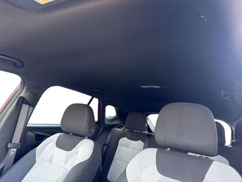 Used 2024 Chevrolet Trax RS w/ Driver Confidence Package FWD image 16