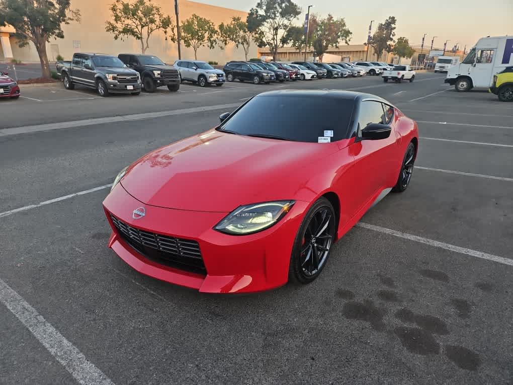 Used 2025 Nissan Z Performance w/ Floor Mat Package RWD image 1