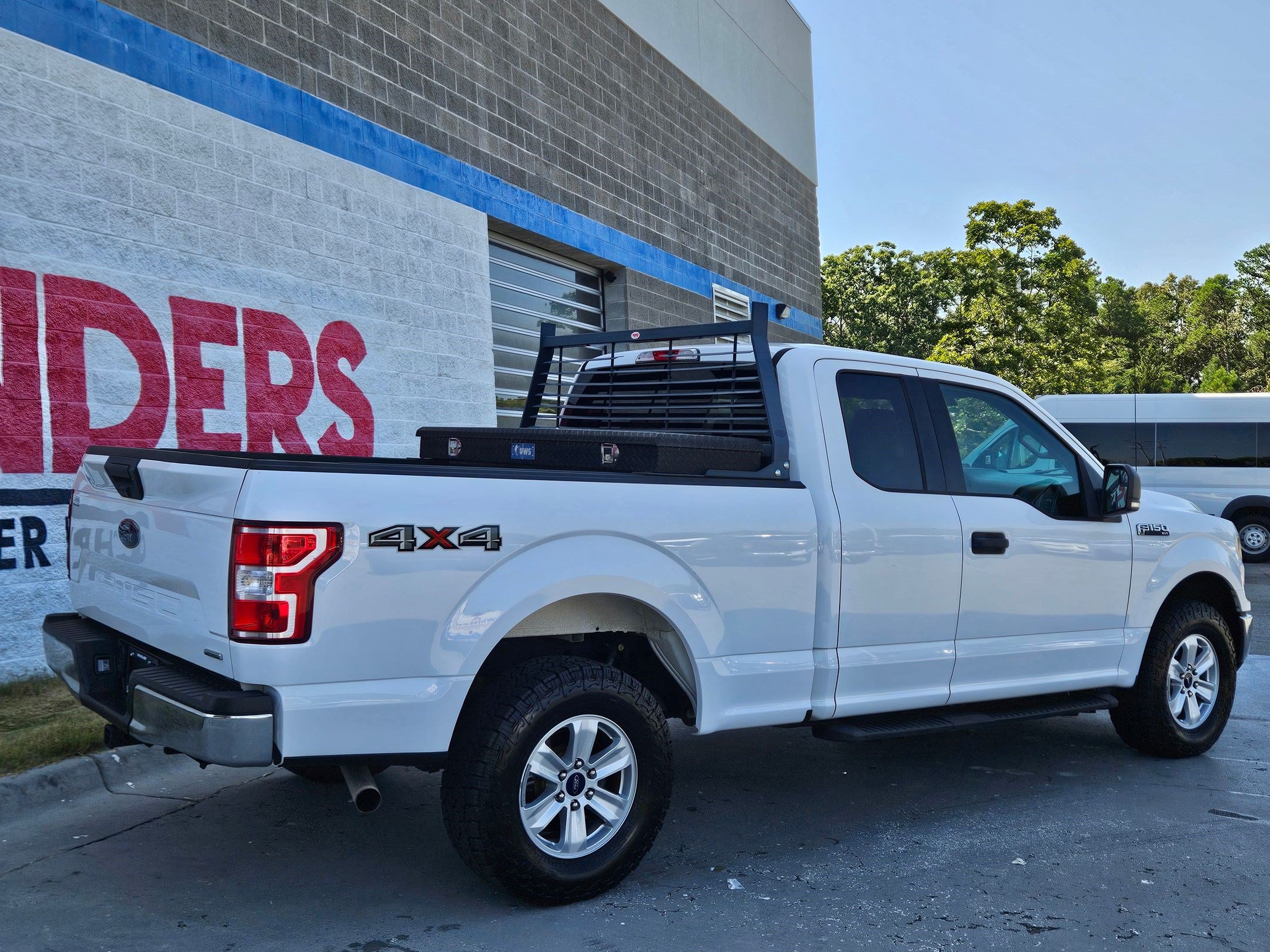 Used 2018 Ford F150 XLT w/ Equipment Group 301A Mid AWD/4WD image 7