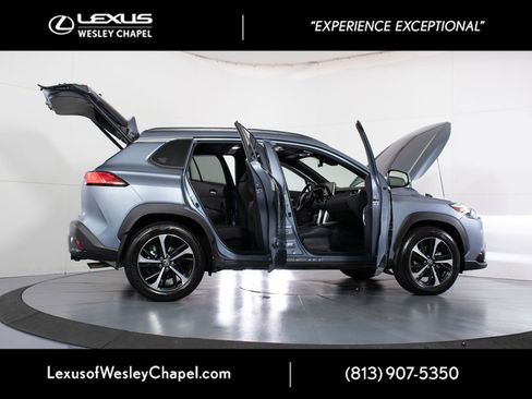 Used 2024 Toyota Corolla Cross AWD Hybrid w/ Convenience Package image 15