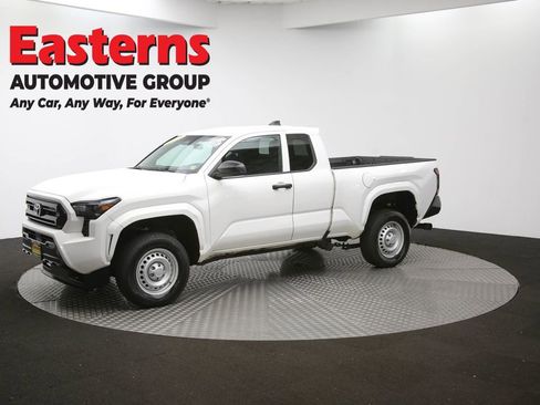 Used 2024 Toyota Tacoma SR image 53
