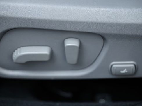 Used 2014 Subaru Forester 2.5i Touring image 24