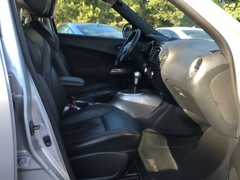 Used 2011 Nissan Juke SL image 34