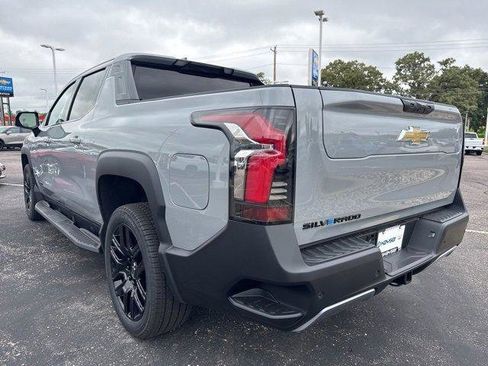 New 2026 Chevrolet Silverado EV LT w/ Plus Package image 10