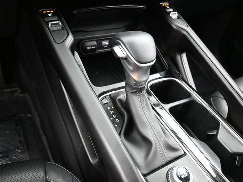 Used 2025 Kia Telluride S FWD image 28