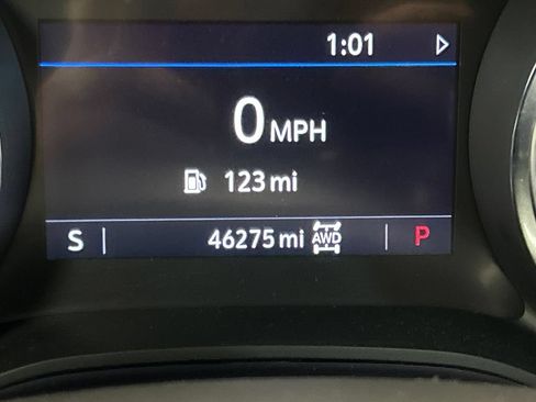 Used 2023 Buick Encore GX Select AWD/4WD image 24