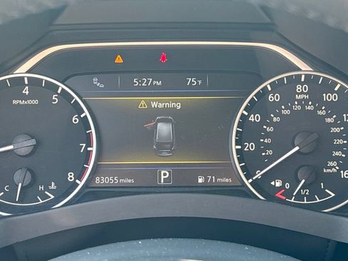 Used 2017 Nissan Murano Platinum w/ Platinum Technology Package AWD/4WD image 17
