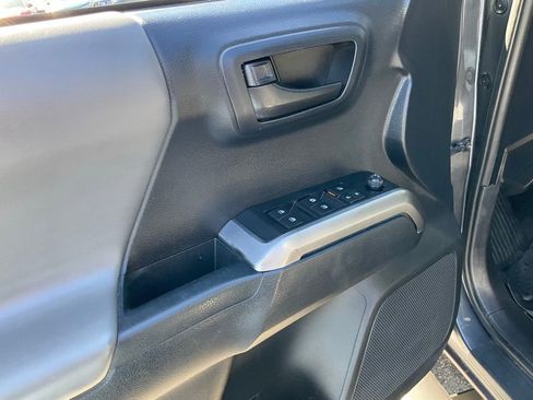 Used 2019 Toyota Tacoma SR5 image 24