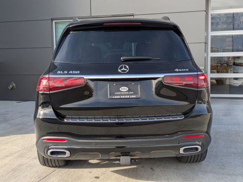 Used 2024 Mercedes-Benz GLS 450 4MATIC image 7