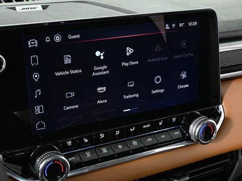 New 2025 GMC Canyon AT4 w/ Nightfall Edition image 13