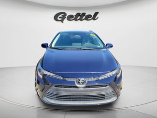 Used 2023 Toyota Corolla LE video 2