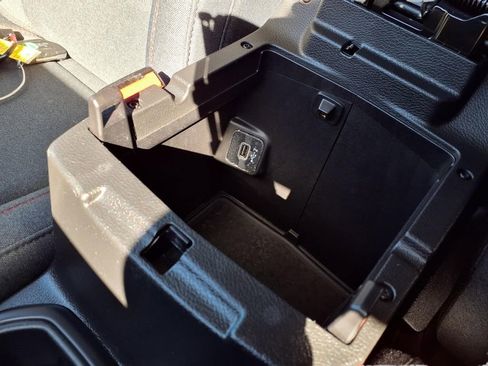 Certified 2024 Jeep Wrangler Unlimited Rubicon image 15